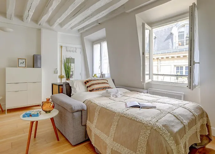 Апартаменты 1Br Apartment By Pompidou